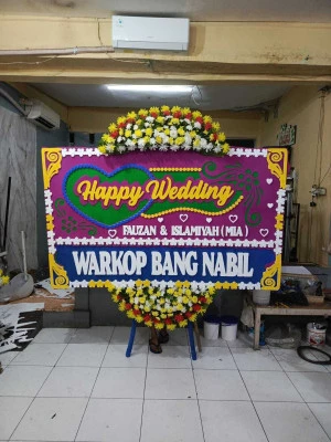 Papan Bunga di Nadi Bulukerto