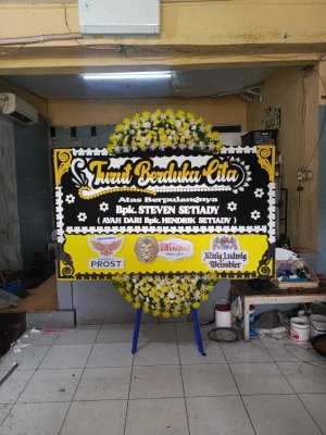 Papan Bunga di Nadi Bulukerto